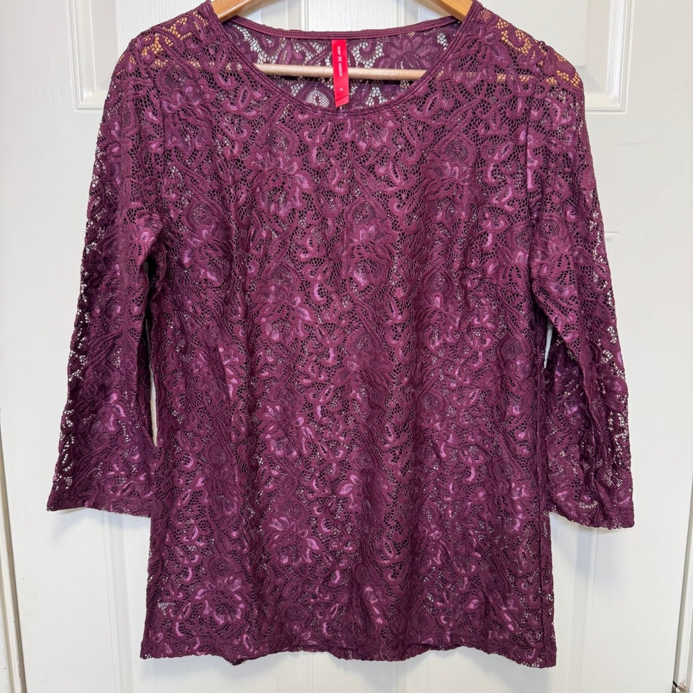 Ruby Ribbon Womens Lace Top M Burgundy 3/4 Sleeve Sheer Floral Boho Romantic